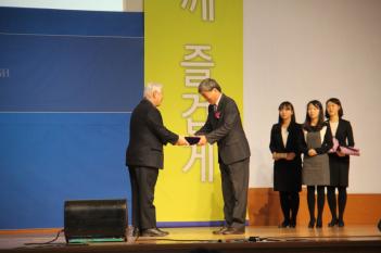 ������ ���弱���� ���ӽ� ÷���̹���