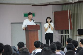 ���Ư�� Leon Lorke ���� ÷���̹���